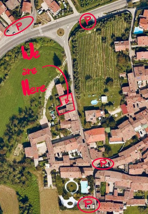 Corte Vezzola Bilocale Emma Puegnago Luaran gambar